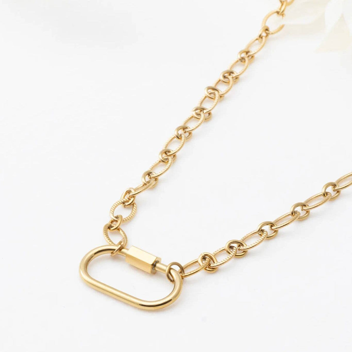 18K Gold PVD Stainless Steel Loop Chain Carabiner Necklace: Stainless / 18"+2"