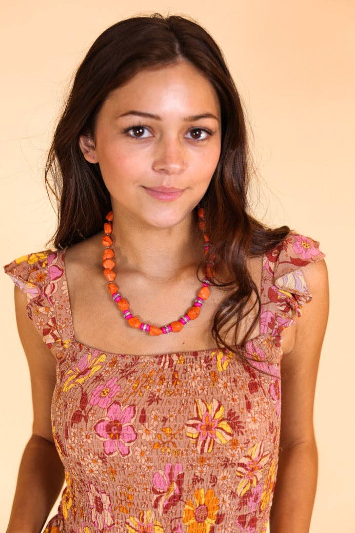 So Charming Natural Orange Stone Necklace: Orange / One Size