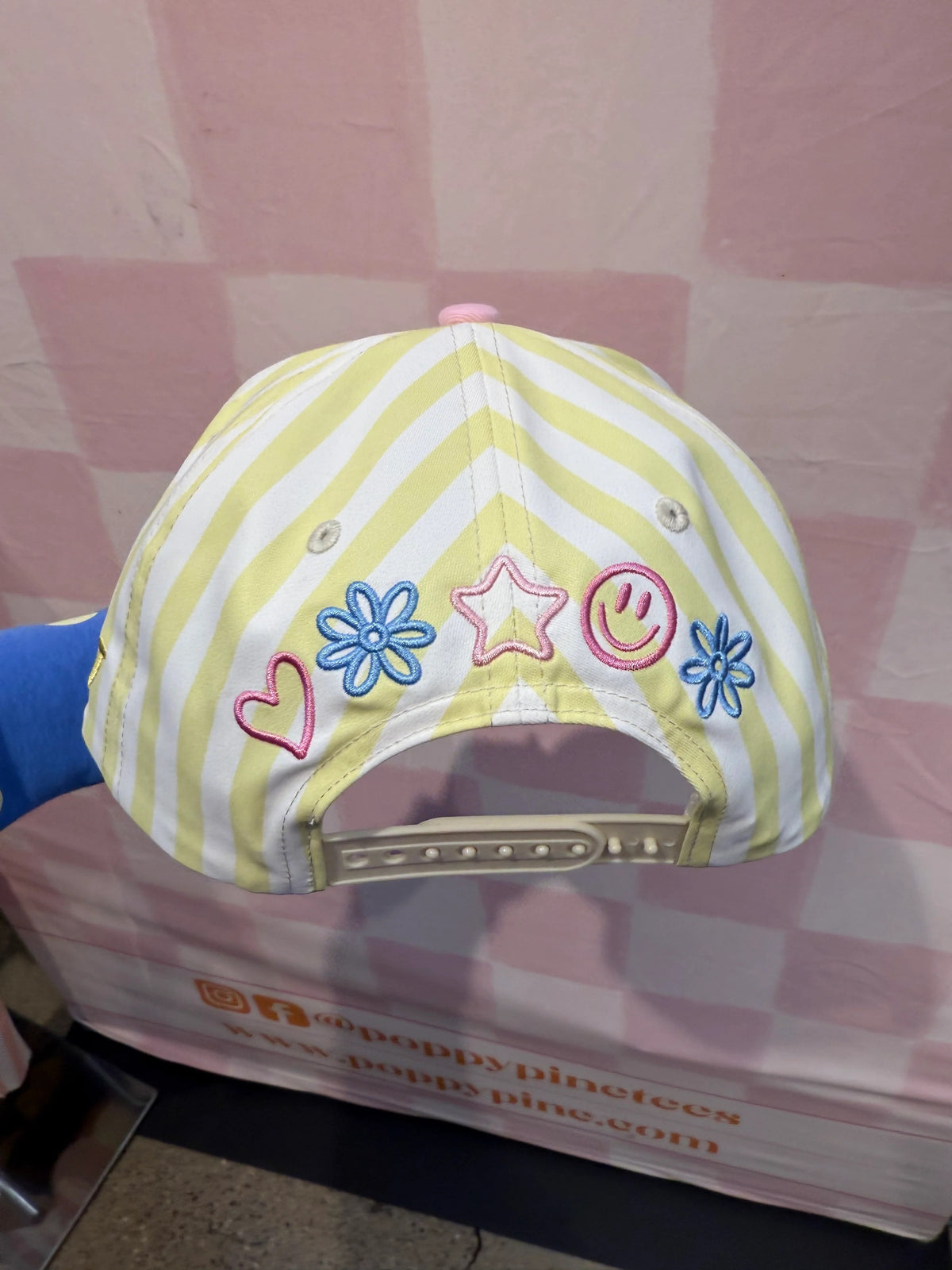 ALL OOPSIES NO DAISES HAT