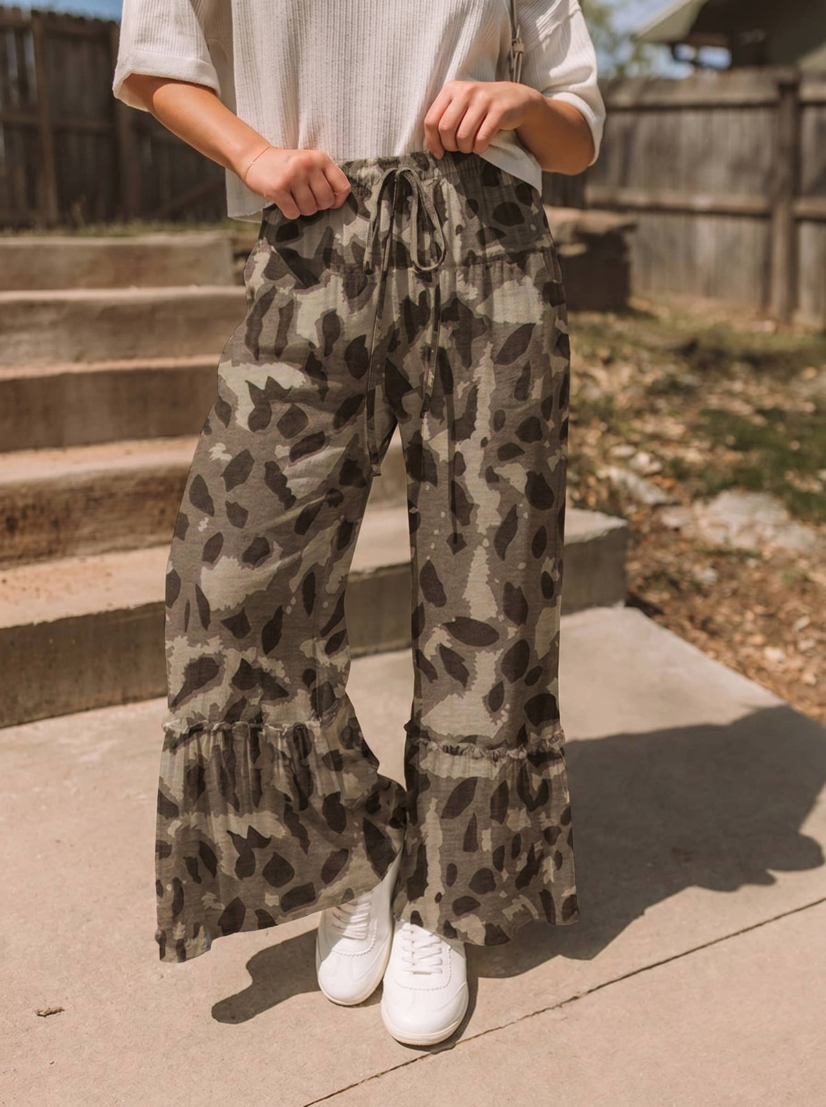 Western Leopard/camo Print Frilled Detail Drawstring Pants: Camo