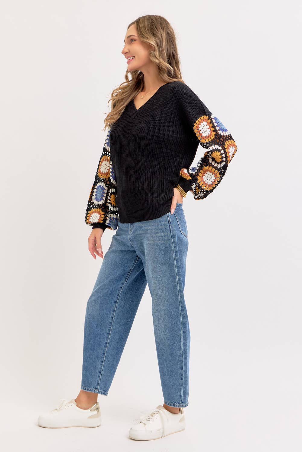 CROCHET PATCHWORK SWEATER: IVORY/ORANGE / Contemporary