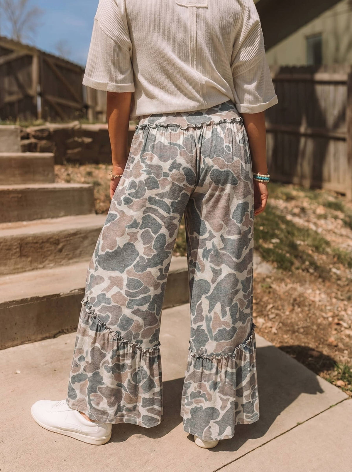 Western Leopard/camo Print Frilled Detail Drawstring Pants: Camo