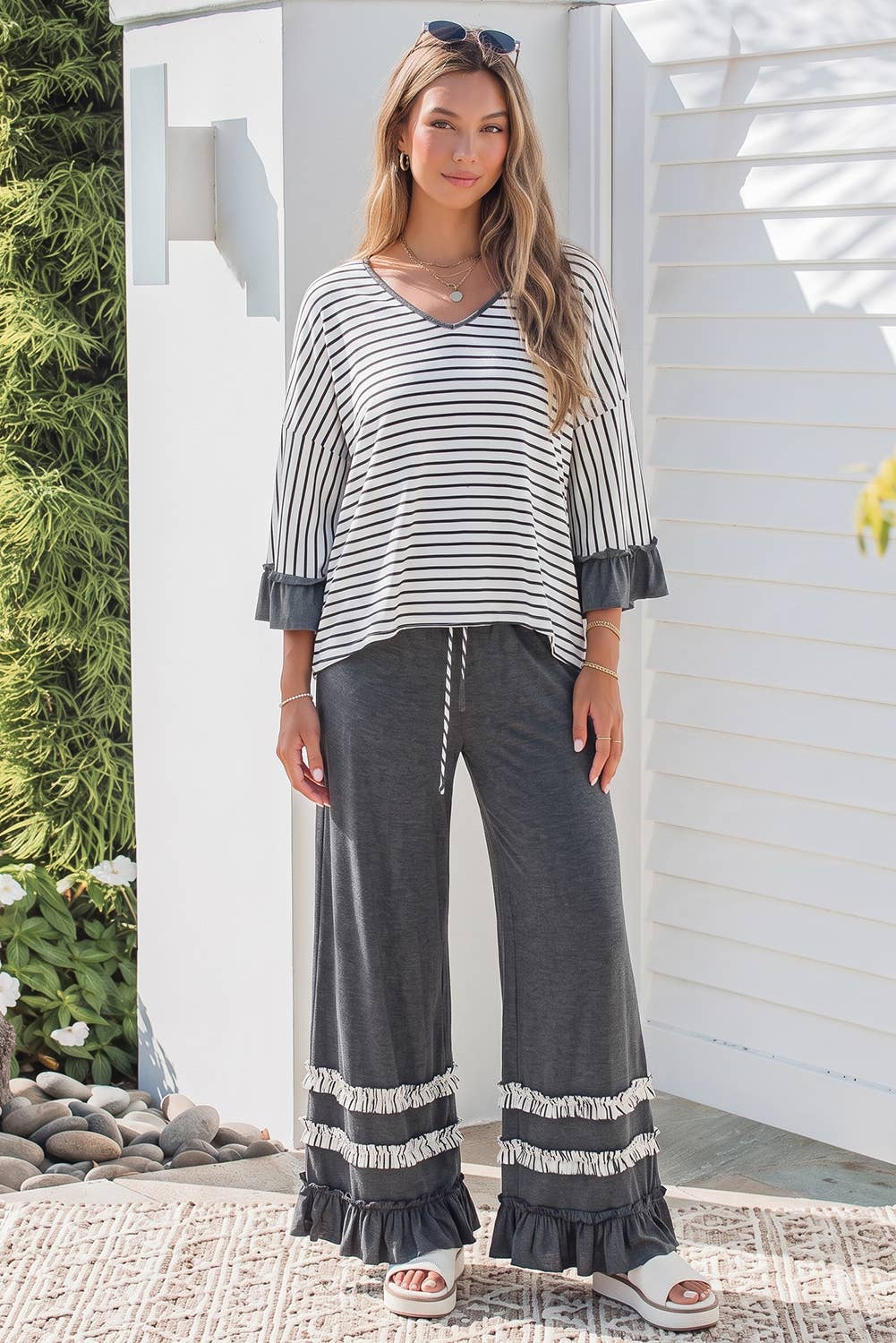 Striped V Neck Ruffle Contrast Sleeve Pants 2pcs Set: Gray Stripe