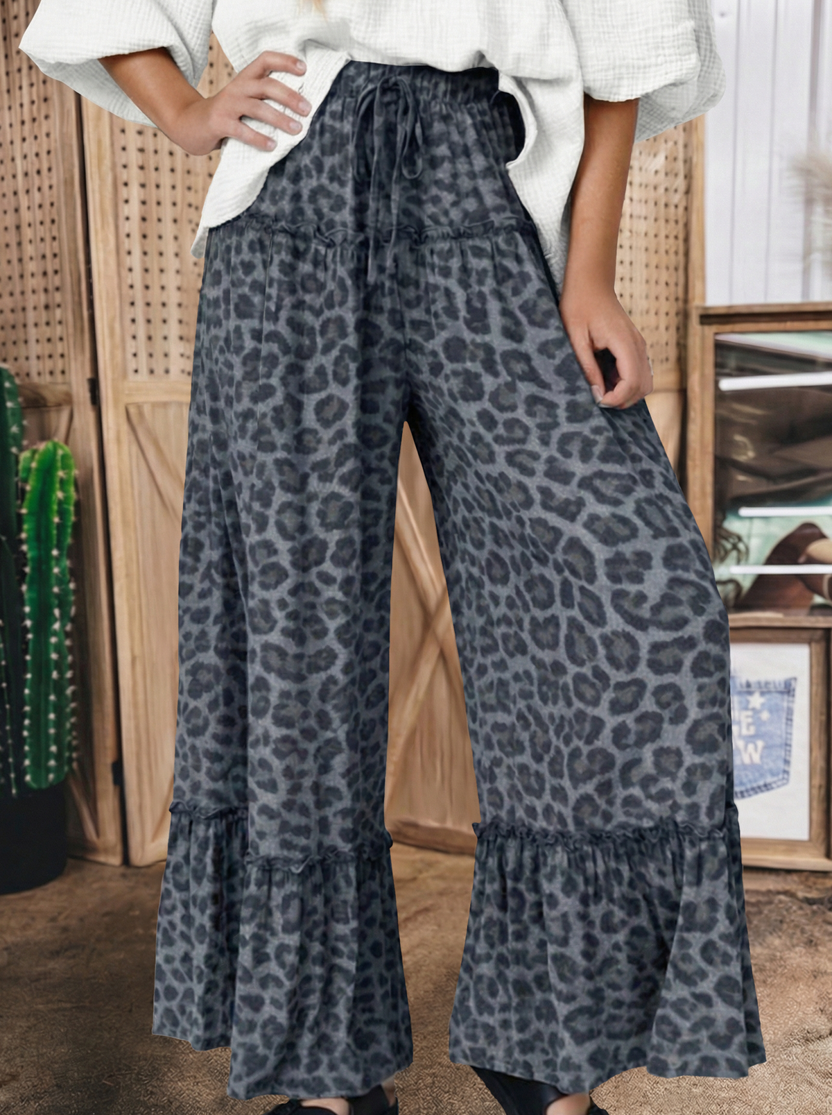 Western Leopard/camo Print Frilled Detail Drawstring Pants: Camo