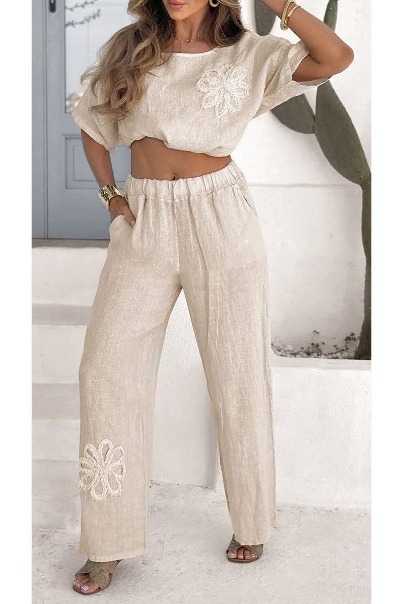 Floral Relaxed Two-Piece Set: BROWN