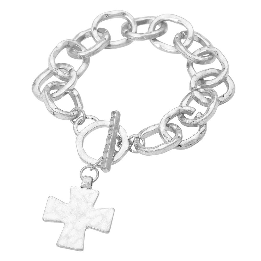 Hammered Metal Cross Charm Chunky Chain Toggle Bracelet: Worn Gold