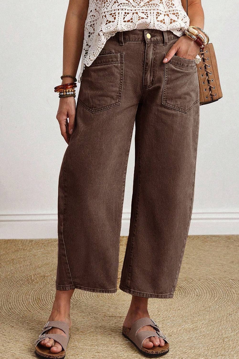 66 Solid Color Square Patch Pocket Ankle-length Barrel Jeans: Brown