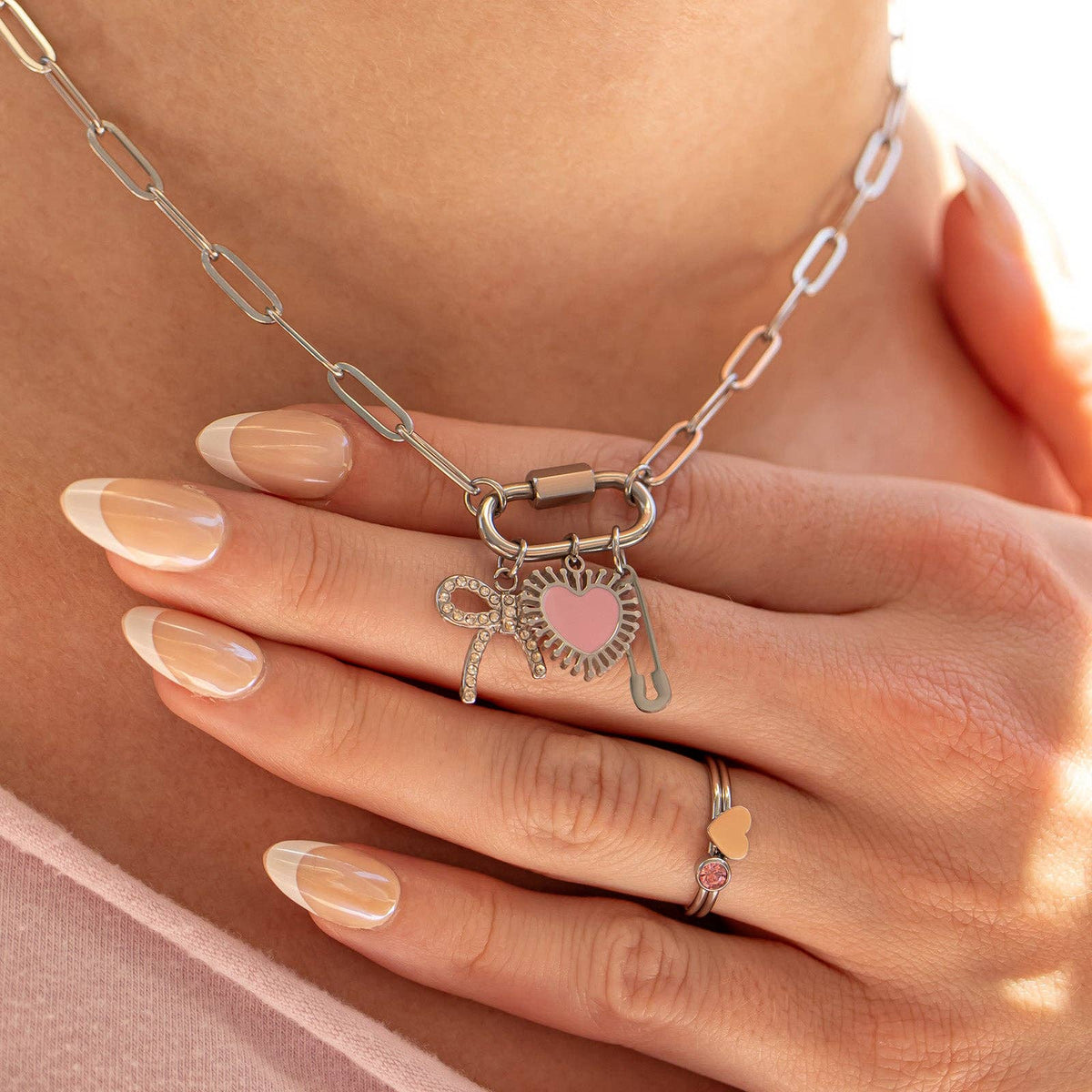 18K Gold PVD Paperclip Carabiner Necklace: Gold / 16+2"