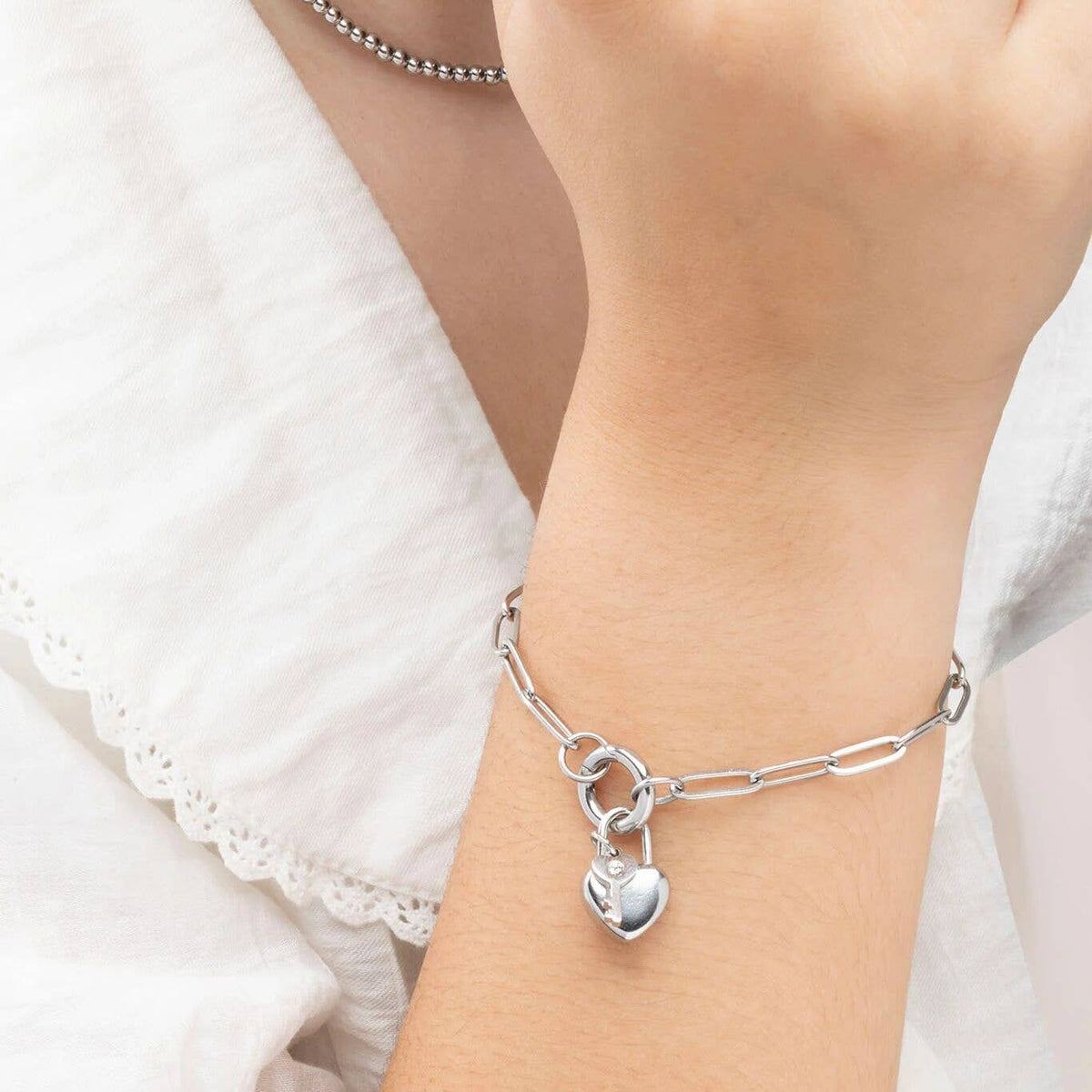 18K Gold PVD Stainless Steel Heart Lock and Key Charm: Gold