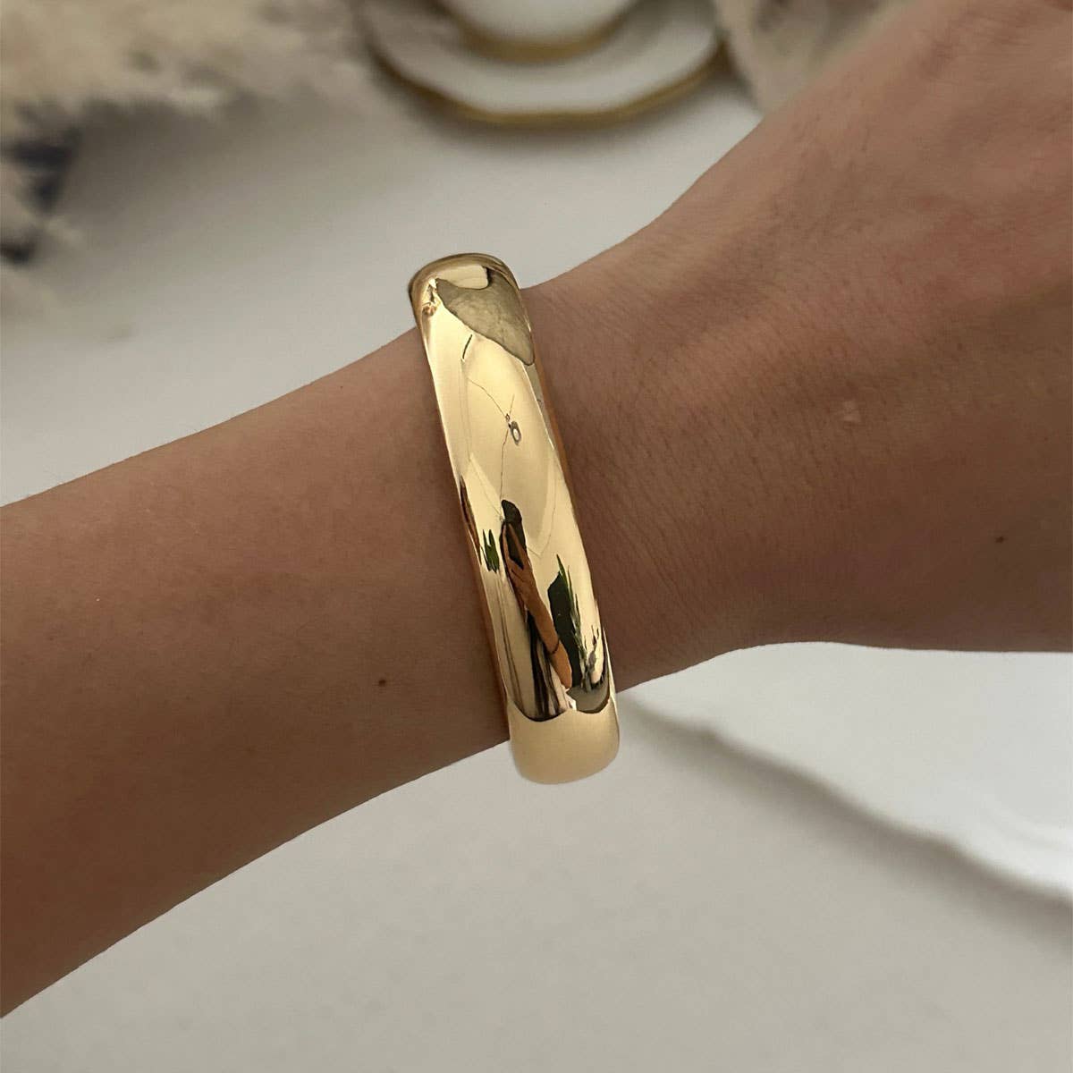 Pearl & Shell Accent Resin Bangle Bracelet: 3