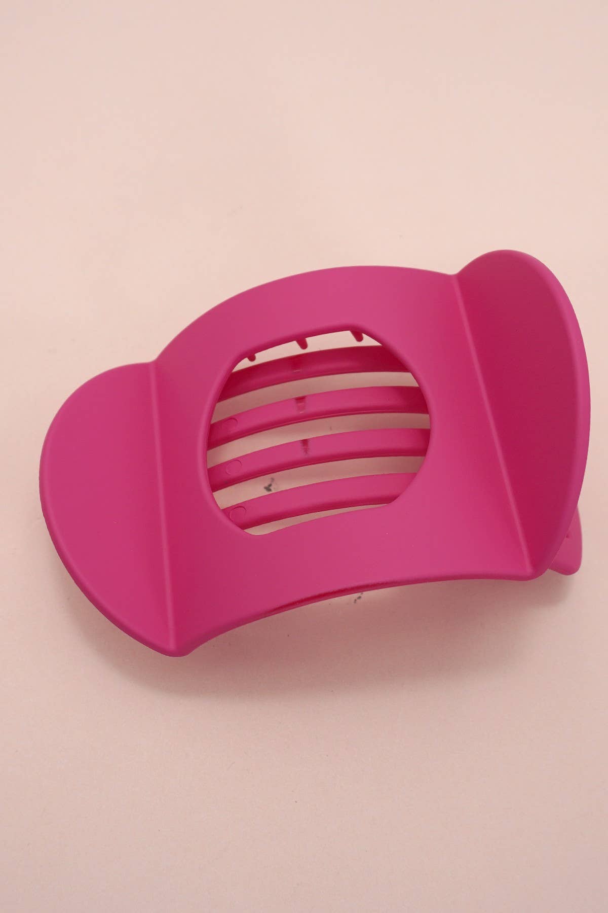 Lay Flat Large Hair Claw Clips for Secure Styling | 40H980: Black