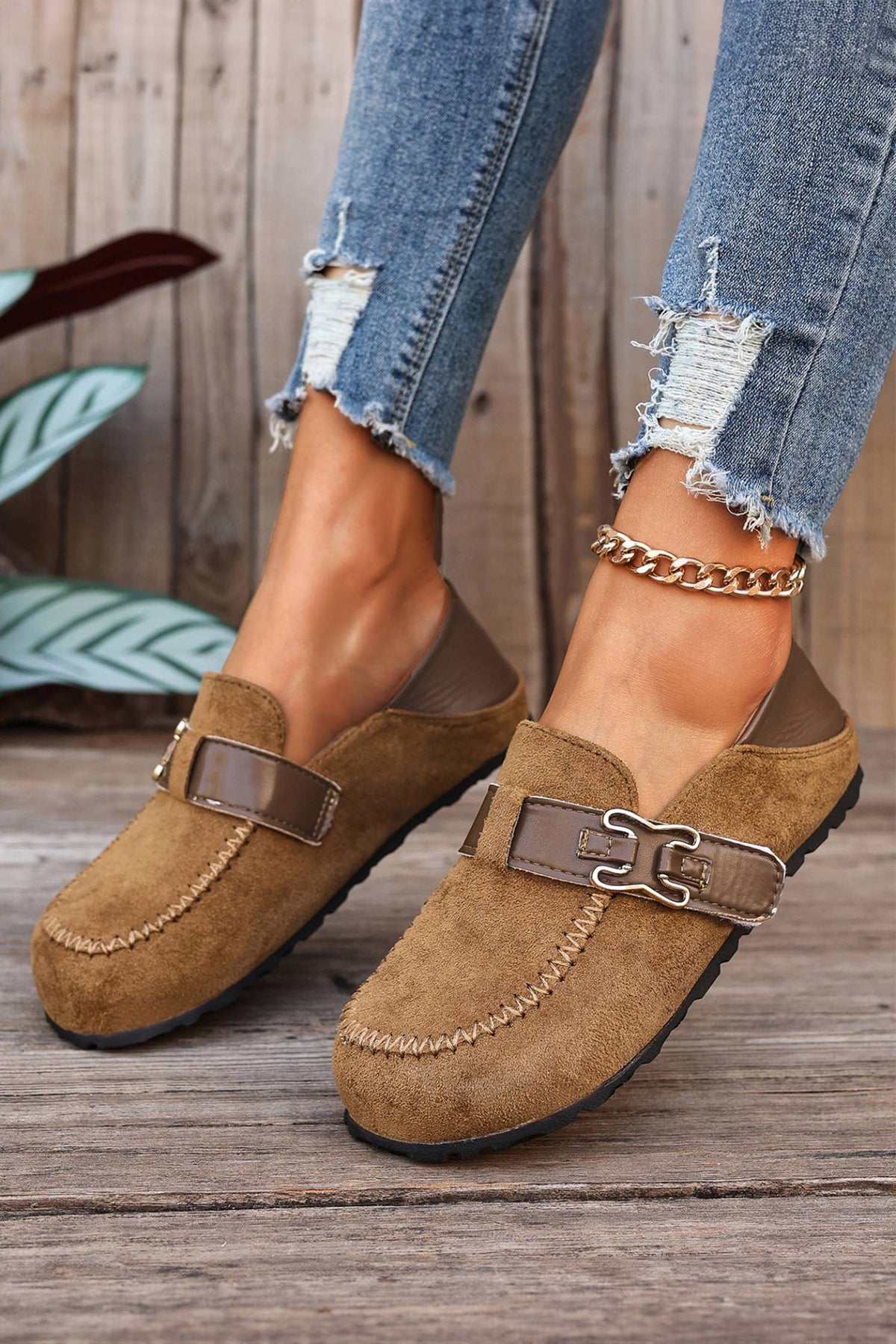 Faux Suede PU Leather Patchwork Retro Buckle Slip On Shoes: Khaki