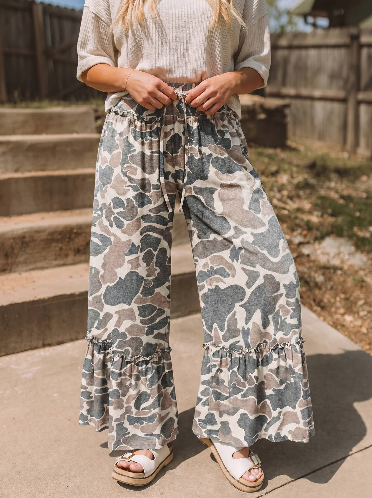 Western Leopard/camo Print Frilled Detail Drawstring Pants: Camo