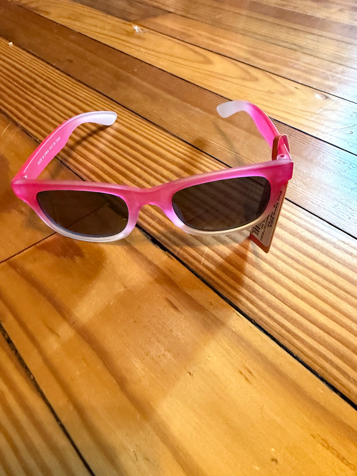 Kids Keyhole multi color sunglasses