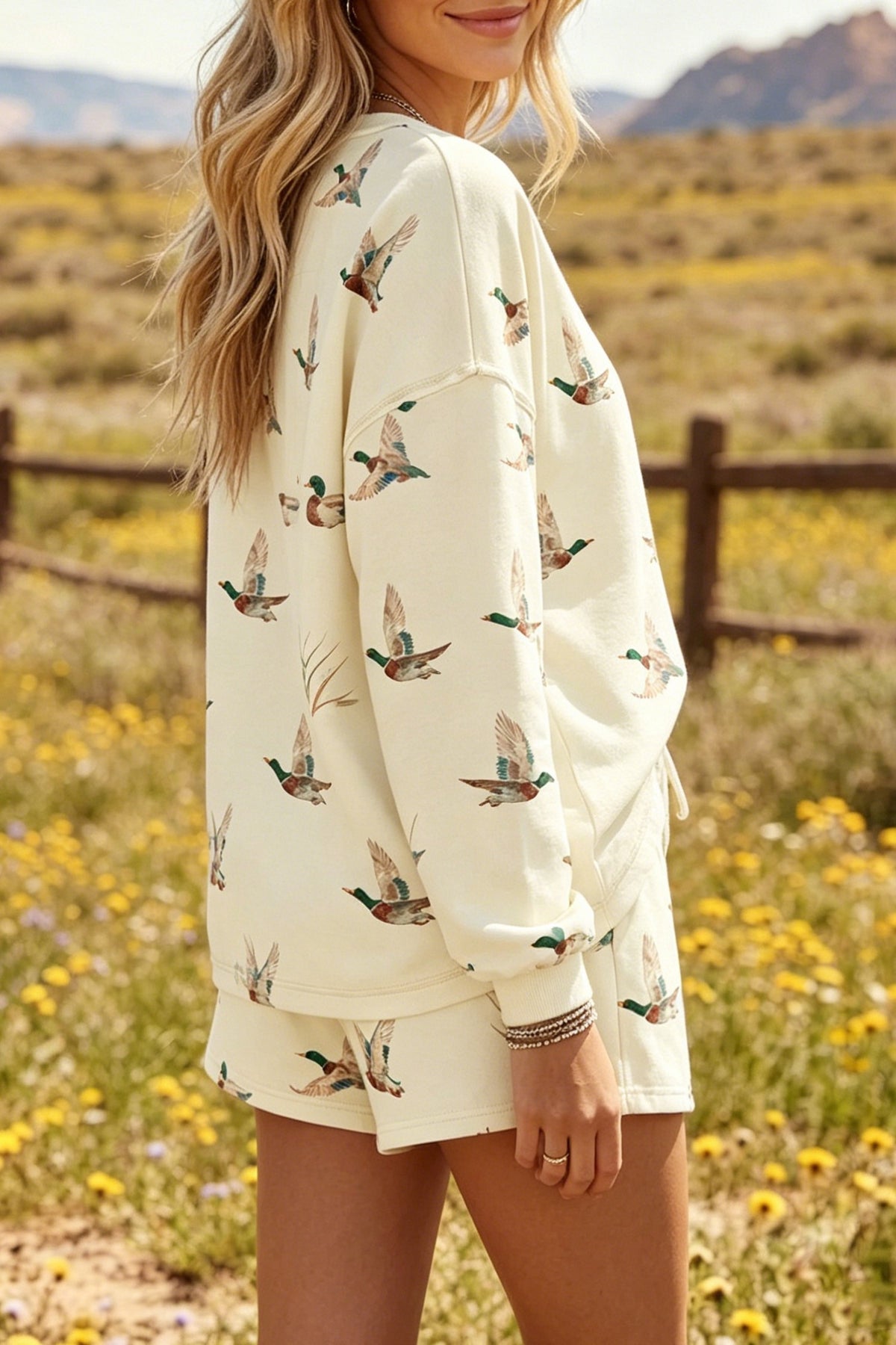 Beige Free Mallard Print Long Sleeve Top Drawstring Short Set