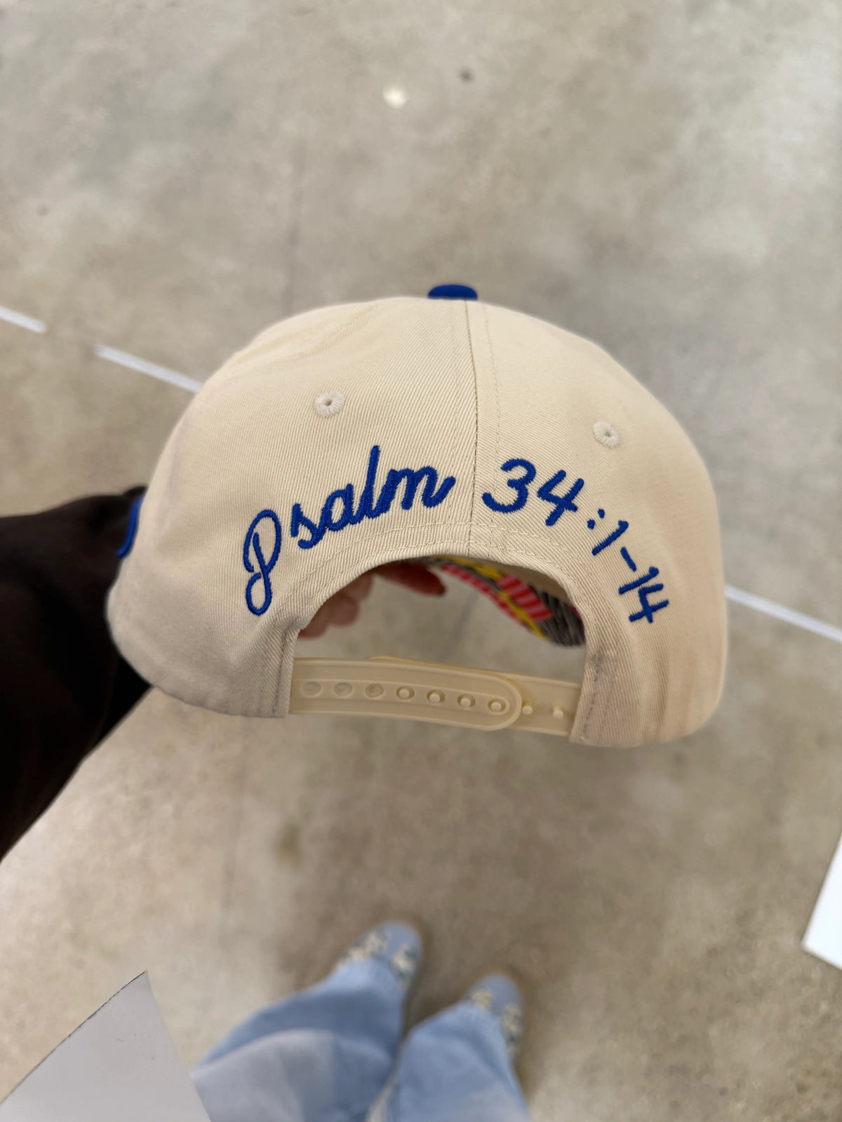 I Sought The Lord and He Heard And He Answered hat