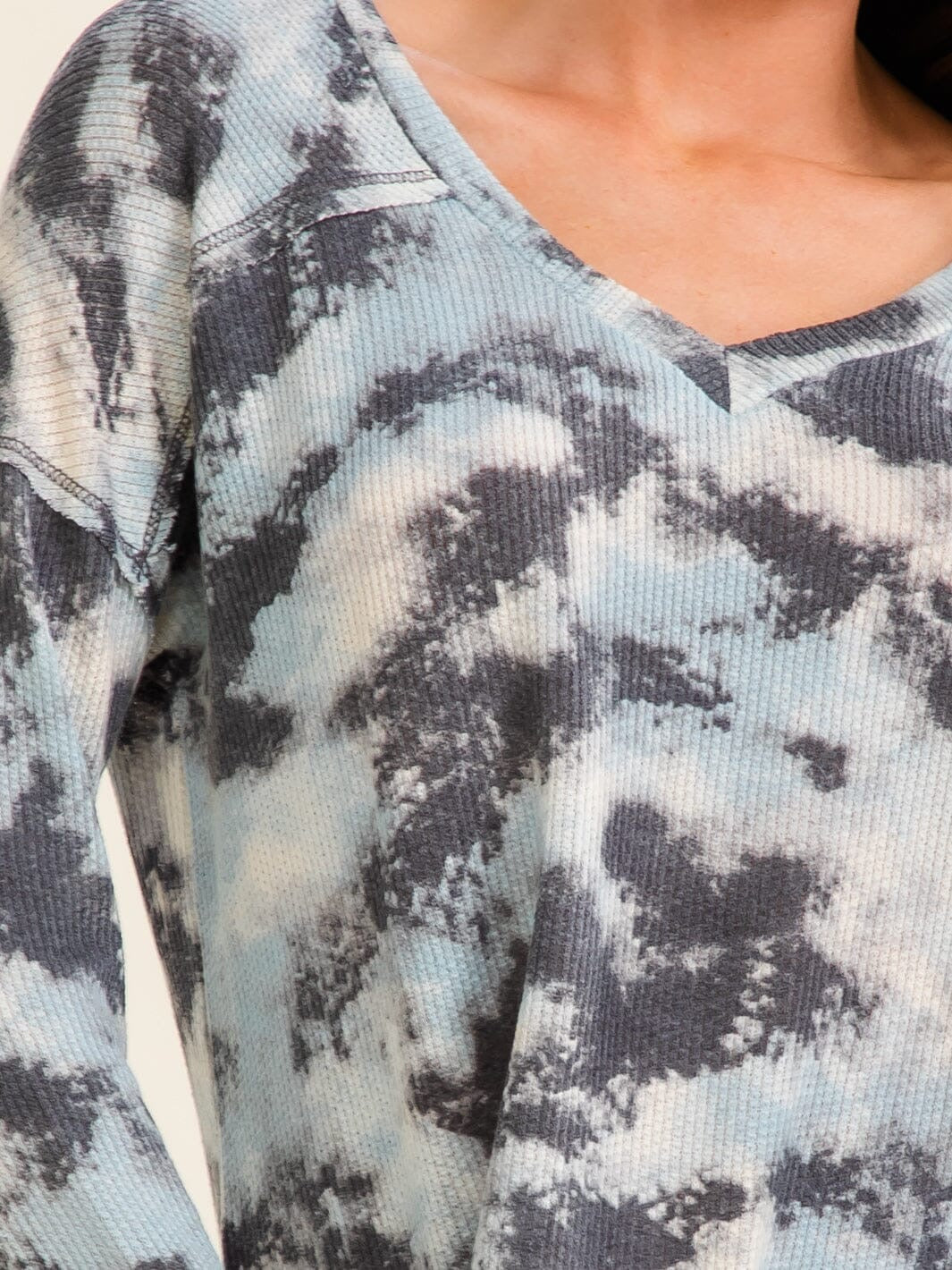 Entro women's long sleeve v-neck tie dye top