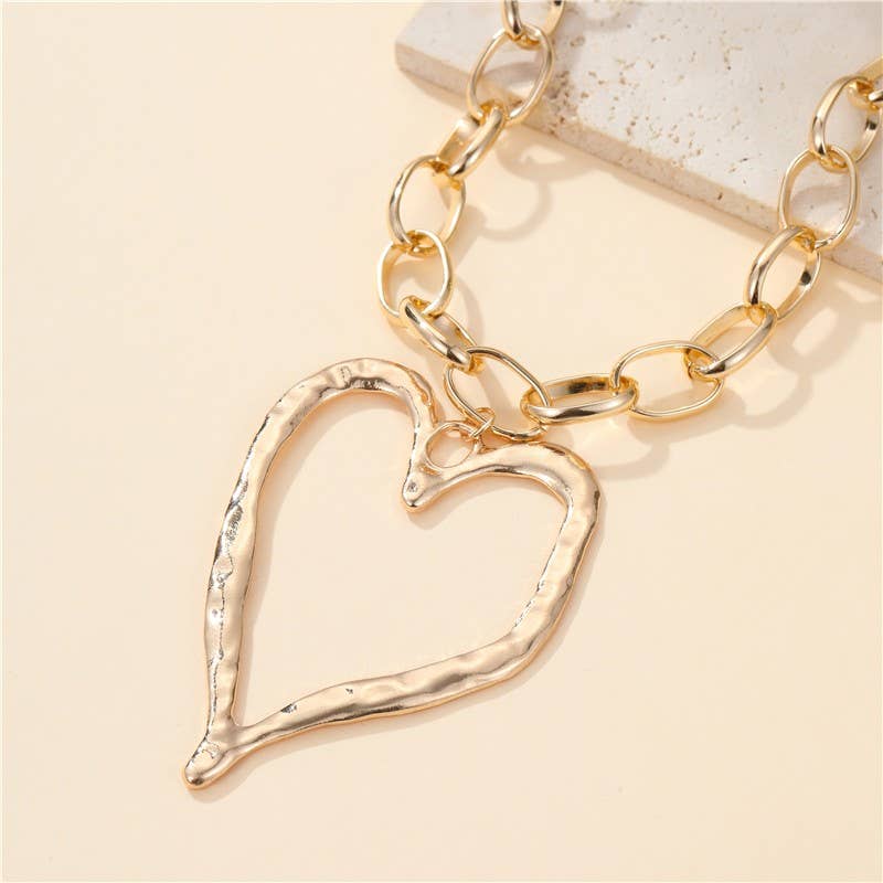 Statement Hammered Open Heart Necklace | 40NK9698: Silver