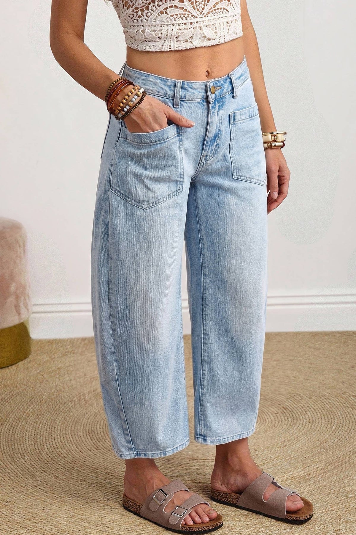 66 Solid Color Square Patch Pocket Ankle-length Barrel Jeans: Brown