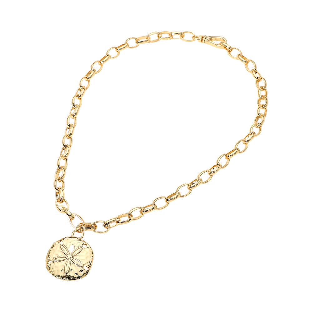 Hammered Metal Sand Dollar Pendant Chunky Chain Necklace: Gold