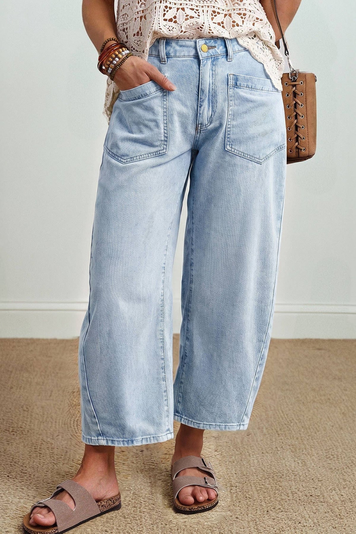 66 Solid Color Square Patch Pocket Ankle-length Barrel Jeans: Brown