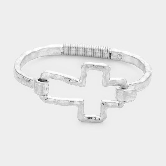 Hammered Open Metal Cross Hook Bracelet: Worn Silver
