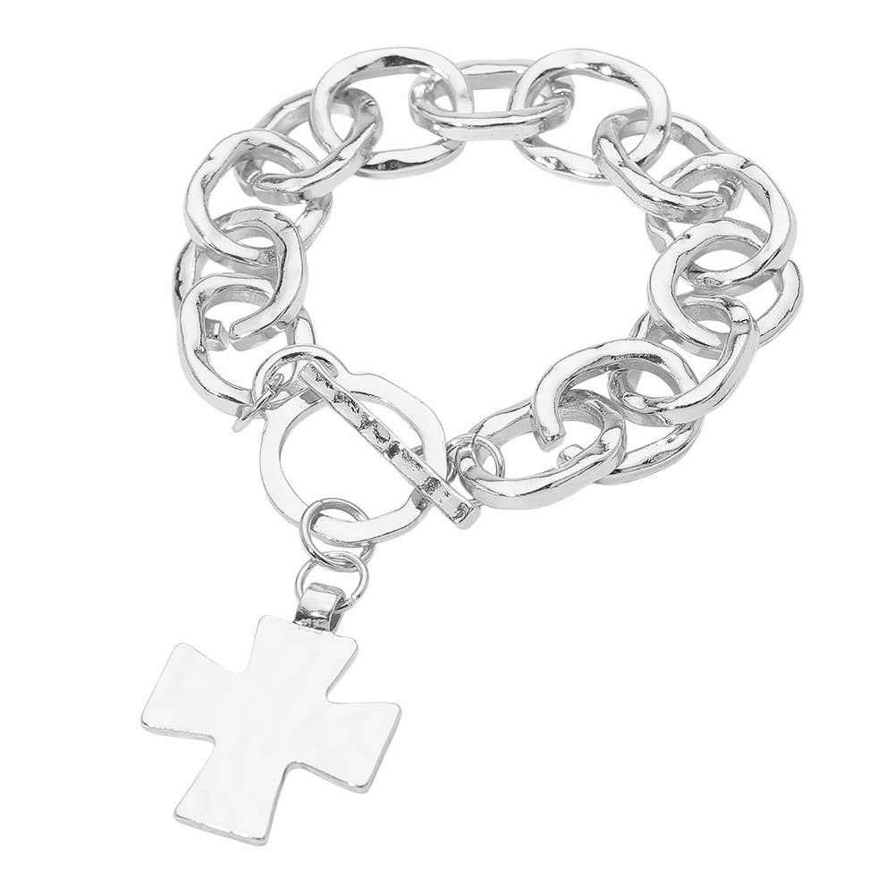 Hammered Metal Cross Charm Chunky Chain Toggle Bracelet: Worn Silver