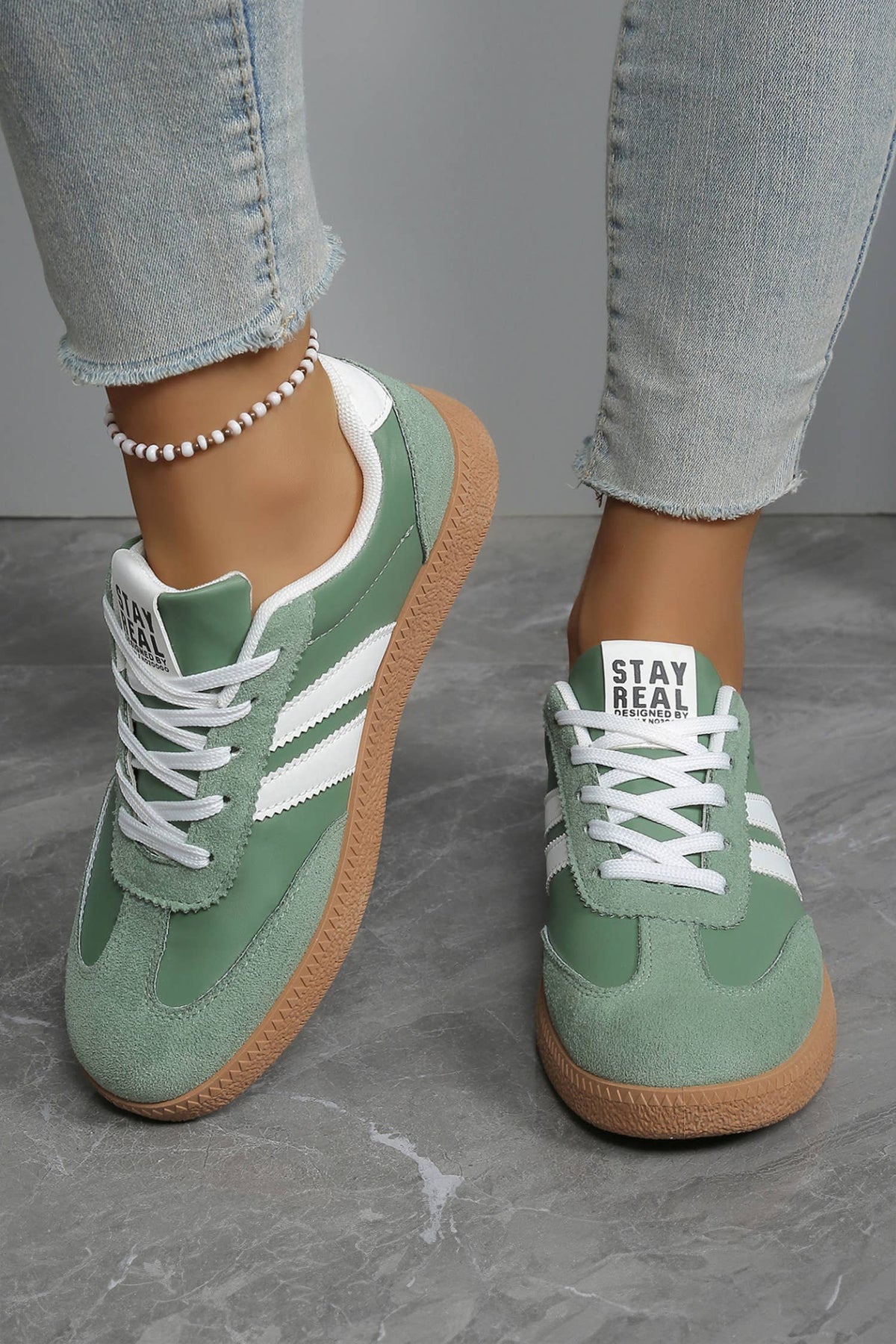 Varsity Color Block Patchwork PU Leather Lace Up Shoes: Ashleigh Blue